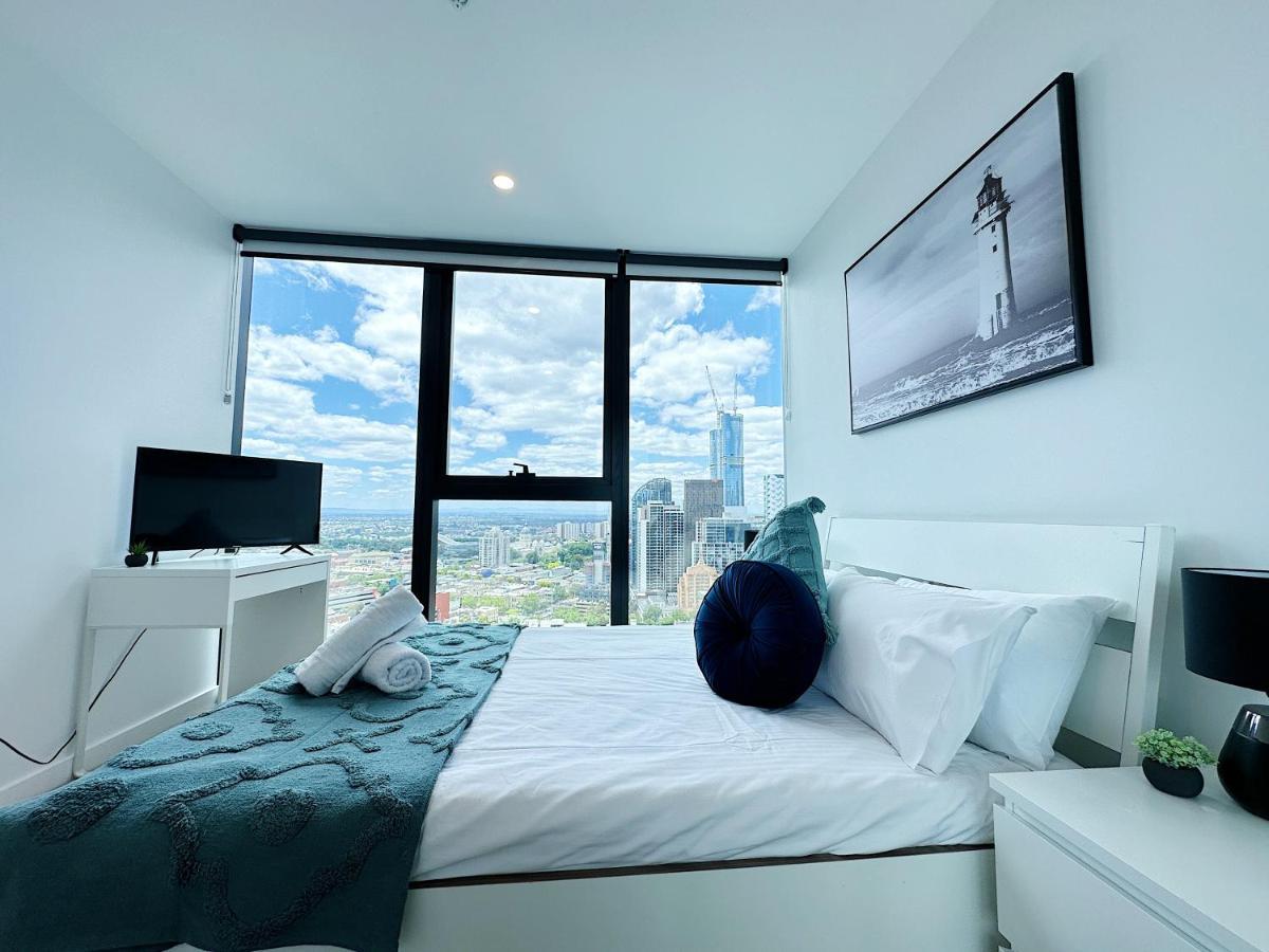 メルボルンBeautiful Skyview Cbd Highrise 3Beds With Carpark Availableアパートメント エクステリア 写真