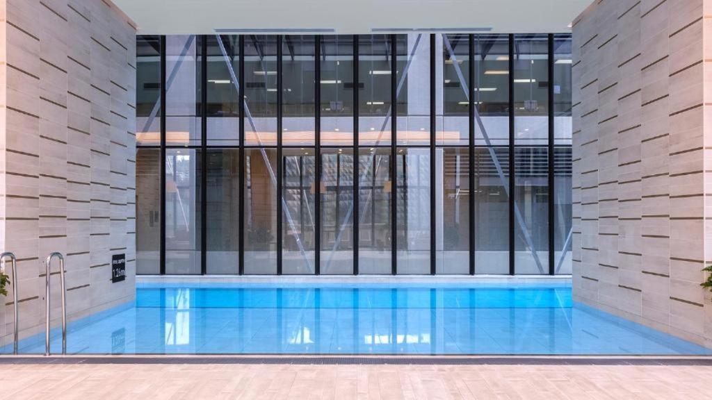 メルボルンBeautiful Skyview Cbd Highrise 3Beds With Carpark Availableアパートメント エクステリア 写真