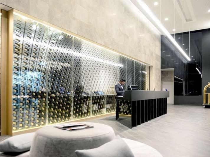 メルボルンBeautiful Skyview Cbd Highrise 3Beds With Carpark Availableアパートメント エクステリア 写真